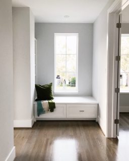 Whether it’s a cozy window seat to read, a space to gather with friends, or a quiet study, we love seeing how each space comes together to create a home that’s perfectly tailored to the way you live! 📚 🏠 

#houstoncustomhomes #homebuilder